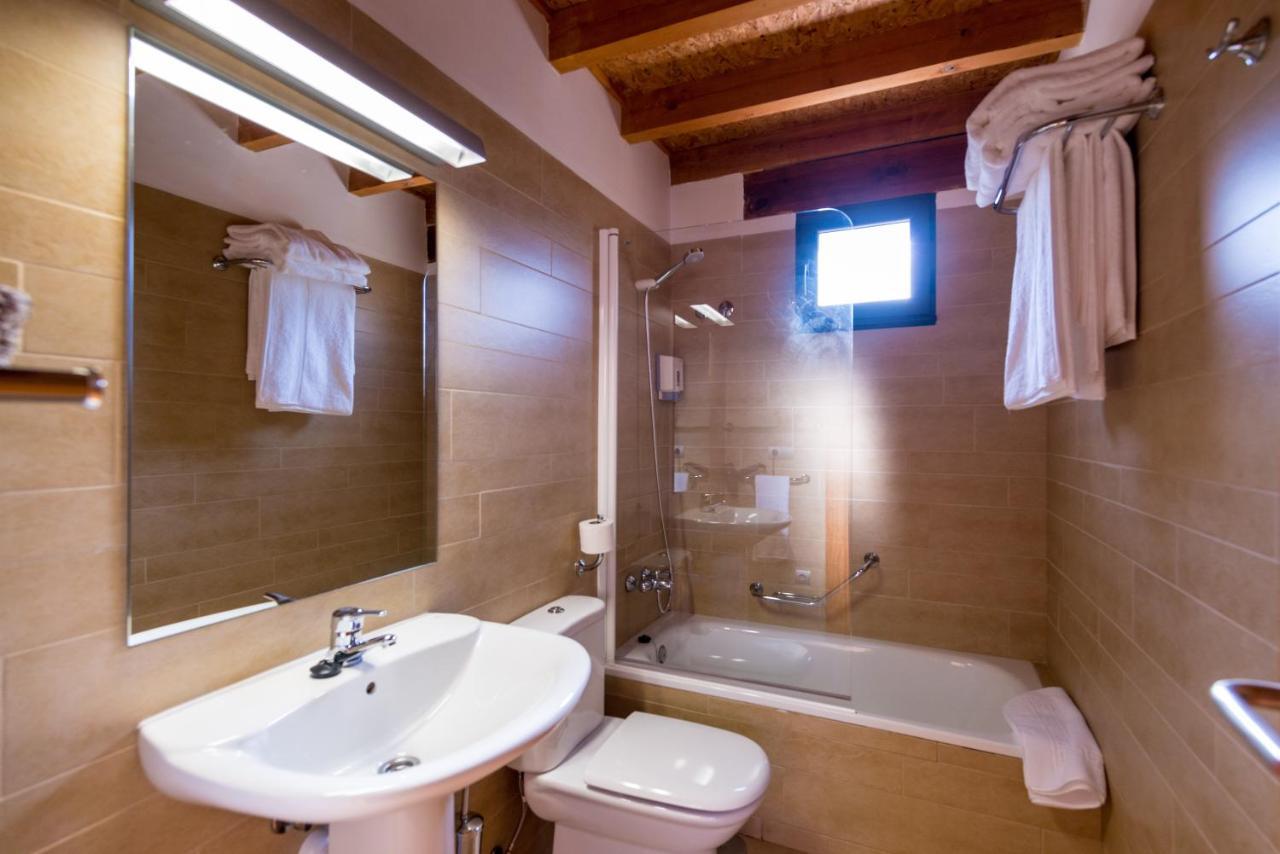 ホテル Fuentes Blancas Vegacervera エクステリア 写真